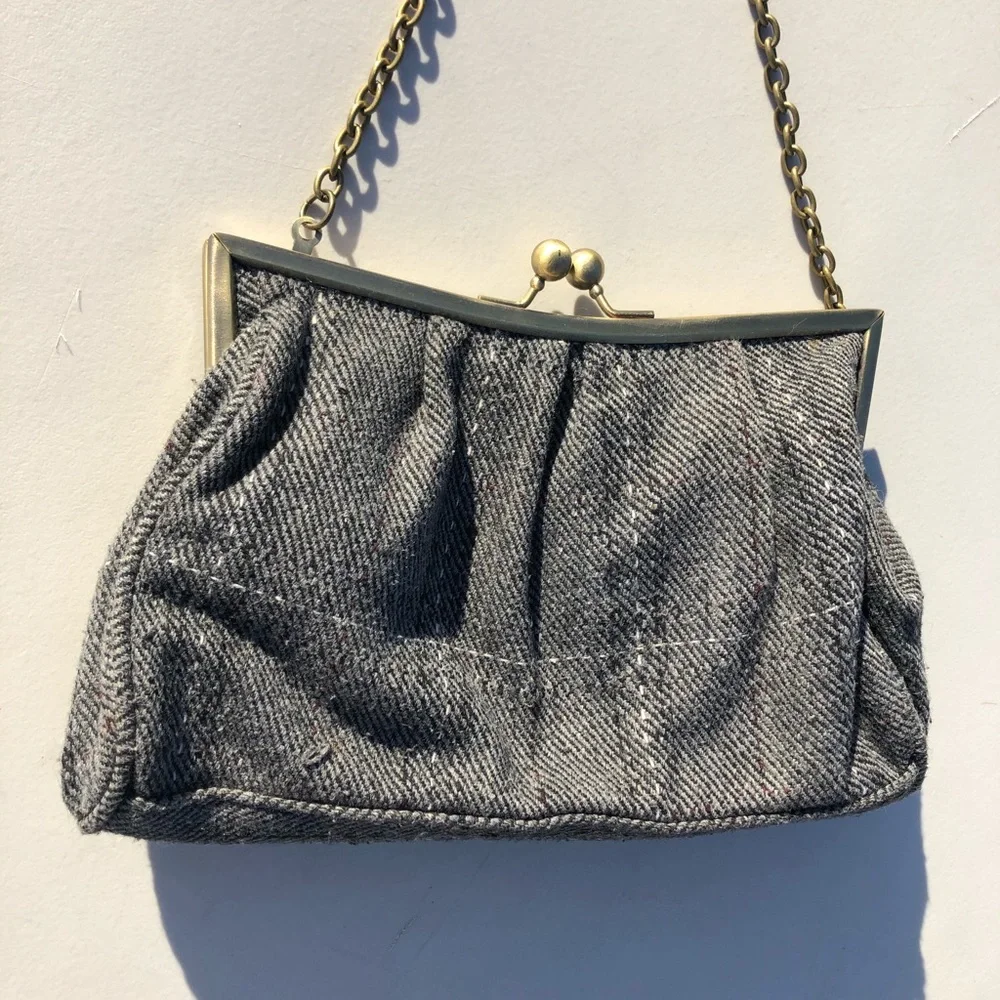 Vintage chainlink shoulder